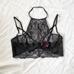 3 for $20 ✨ La Senza Elegant Black Lace Bralette